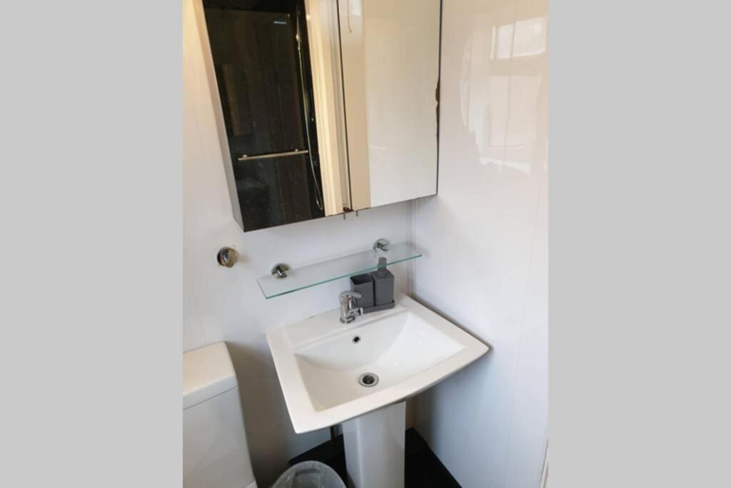 South Shield'S Hidden Gem Garnet 3 Bedroom Apartment Sleeps 6 Guests South Shields Eksteriør bilde